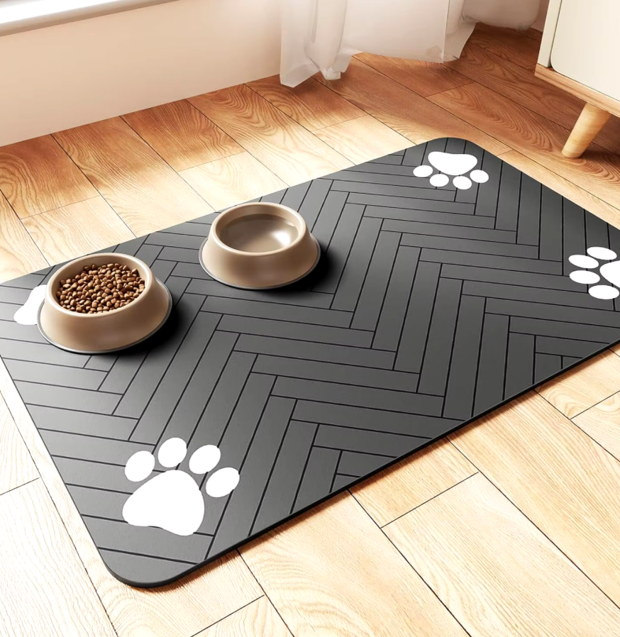 Scrumbles Feeding Mat: Keep Mealtime Mess-Free